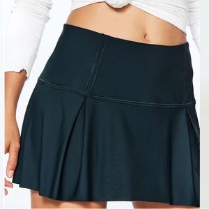 Lululemon Lost In Pace Skirt Size 8 Submarine